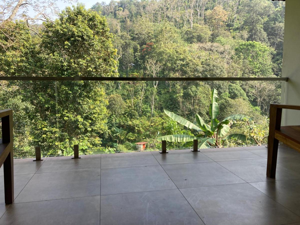 Spice Forest Plantation Homestay, Thekkady Vandiperiyār المظهر الخارجي الصورة